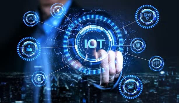 IoT (Internet of Things)
